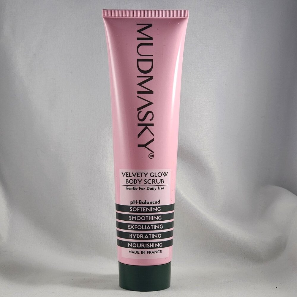 Mudmasky Velvety Glow Body Scrub Daily Exfoliator New Full Size 180ml Smoothing